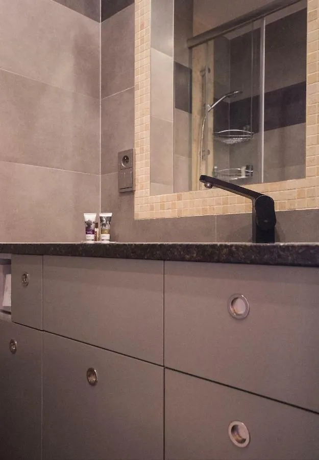 Apartment Metro Kabaty Studio Warschau Polen